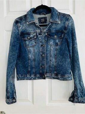 Suko Jeans Women's Blue Distressed Denim Jacket